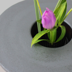 MYK：KENZAN - rei【瓦】【花瓶】【花器】【フラワーベース】【剣山】【生け花】【新潟】 10枚目の画像