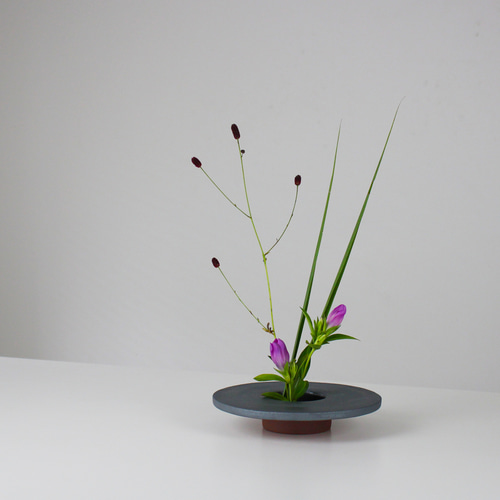 MYK:KENZAN - rei【瓦】【花瓶】【花器】【フラワーベース MYK:KENZAN - rei【瓦】【花瓶】【花器】【フラワーベース