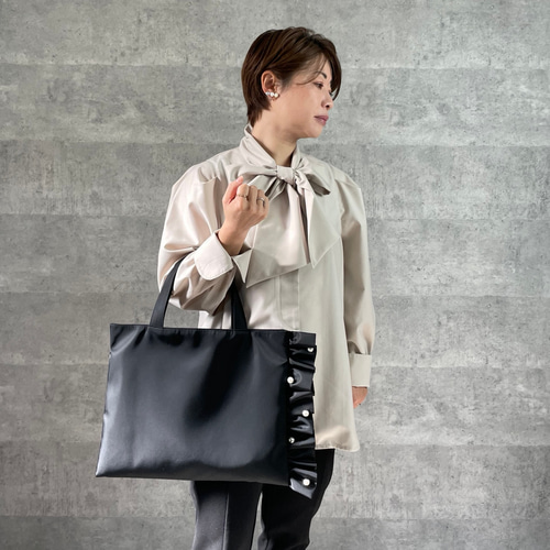 まみ　レッスンバッグ　パール 撥水】親子でも♡大人可愛いフリルパール 卒業 入学 A4トート