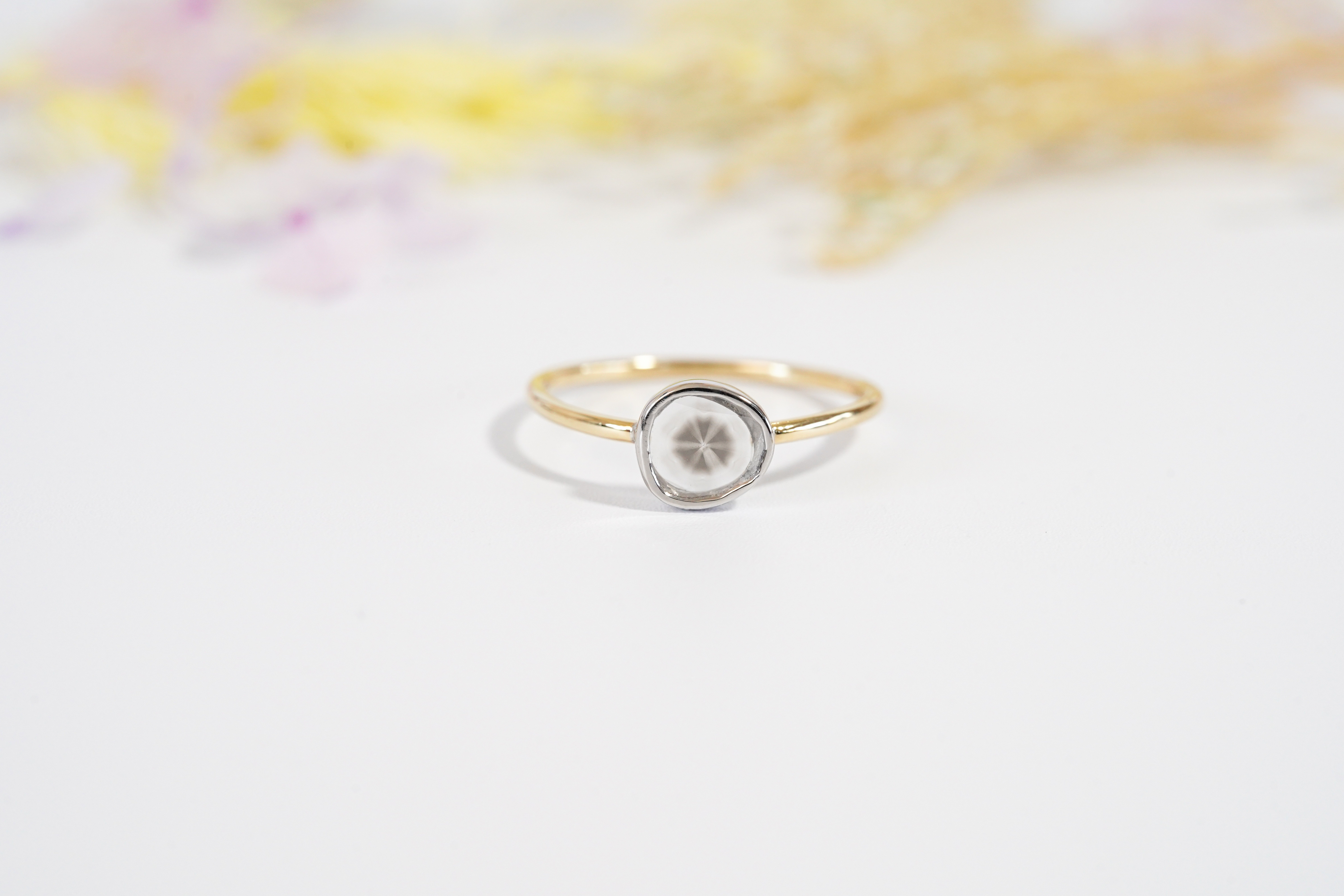 K18YG/PT 『唯一無二の模様』トラピッチェ• スライス 天然ダイヤモンド リング