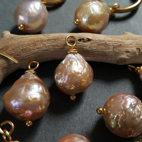 1pcs] バロックパール チャーム 淡水パール サージカルステンレス 金属