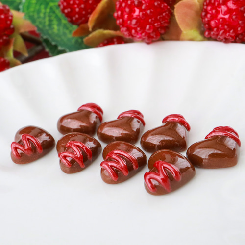 ダーク》ガラスのハートチョコ ピアス イヤリング フェイクスイーツ