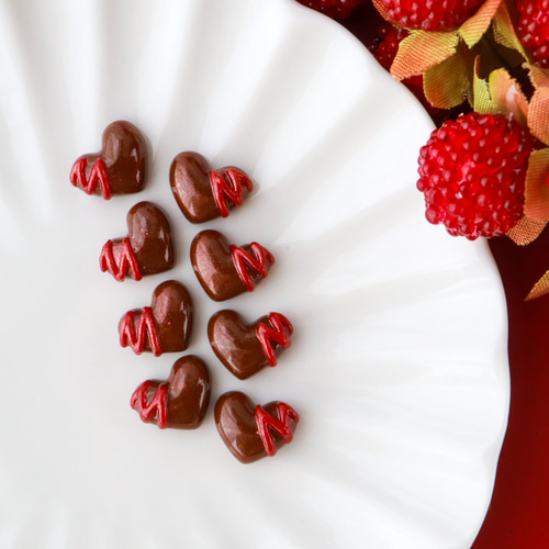 ダーク》ガラスのハートチョコ ピアス イヤリング フェイクスイーツ