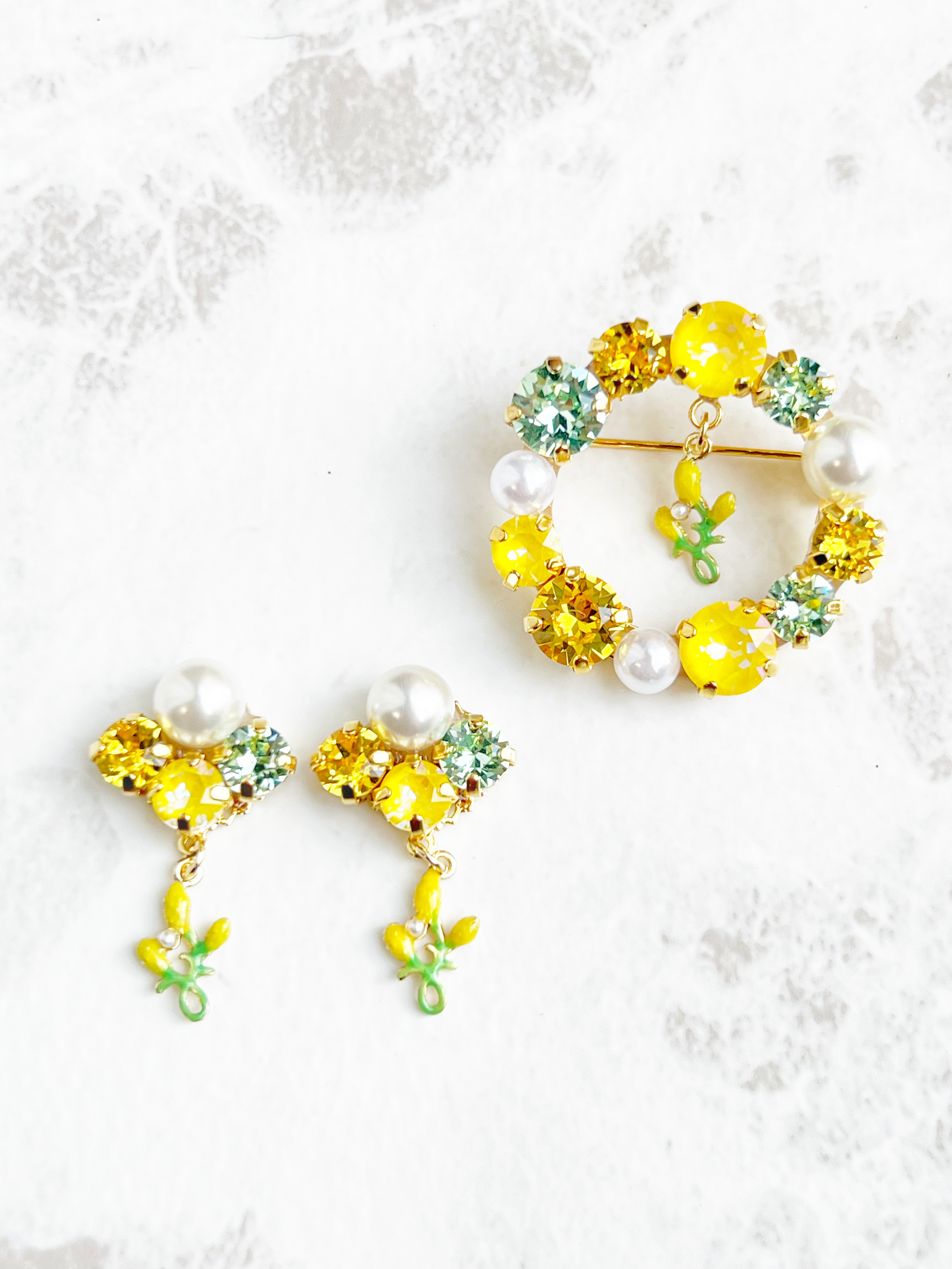 再販×1 【ギフトボックス付/送料無料】2点セット ブローチ ピアス イヤリング ミモザ ネックレス 母の日