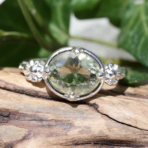 リビアングラス・リング【11.5号】-1 指輪・リング m.u.m 通販