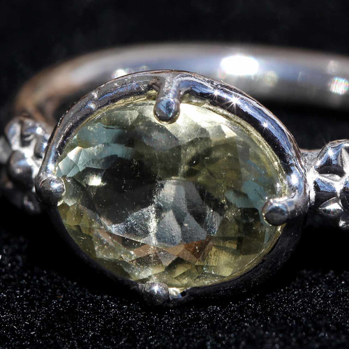 リビアングラス・リング【11.5号】-1 指輪・リング m.u.m 通販