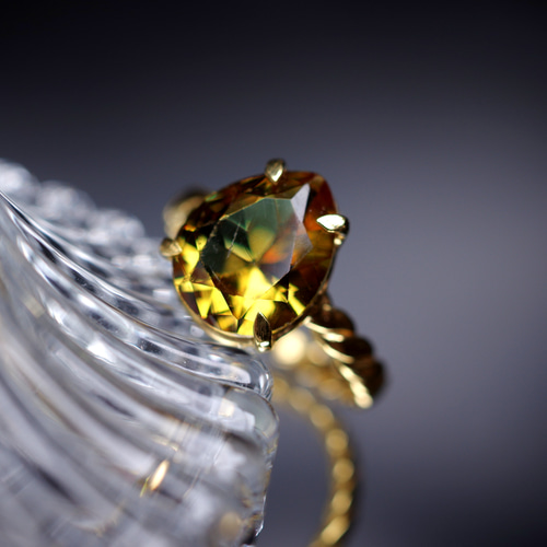 OUTLET SALE ☆レア☆『ズルタナイト』の世界でひとつの天然石リング