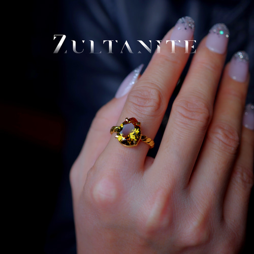 OUTLET SALE ☆レア☆『ズルタナイト』の世界でひとつの天然石リング