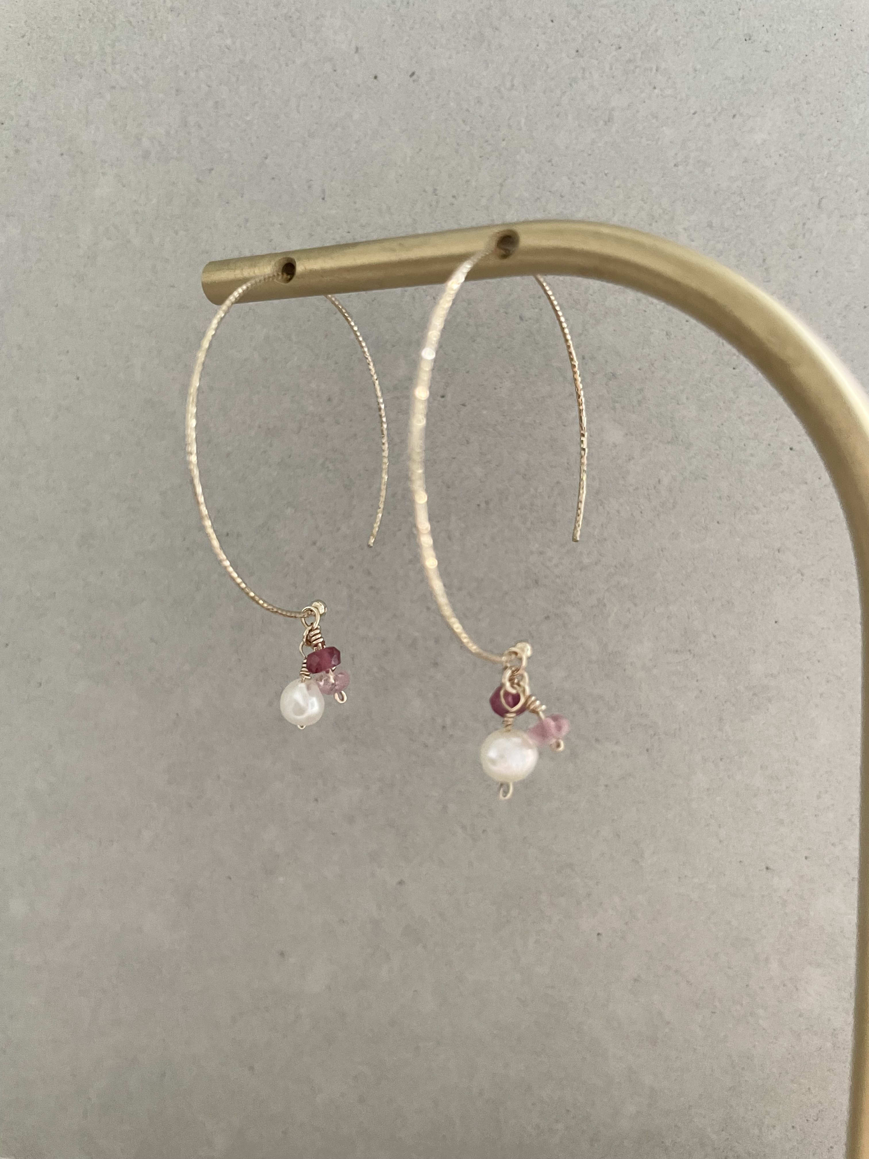 フープパールトルマリンピアス