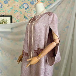 着物リメイク　総絞り　ダークなピンク　ケープスリーブドレス　ハンドメイド 3枚目の画像