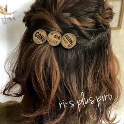 【ヘアクリップ】Design tag ✰︎ vintage accessory ‎ ̖́-‬ 三連レザータグ 5枚目の画像