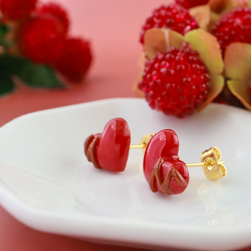 ルージュ》ガラスのハートチョコ ピアス イヤリング バレンタイン