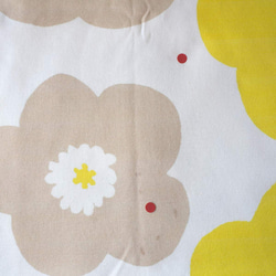 B品【145×90cm】スムースニット生地（オーガニックコットン）poppy - big（yellow & beige） 8枚目の画像