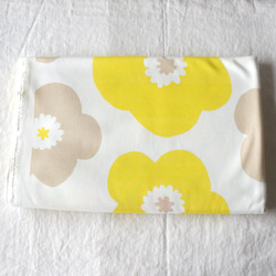 B品【145×90cm】スムースニット生地（オーガニックコットン）poppy - big（yellow & beige） 1枚目の画像