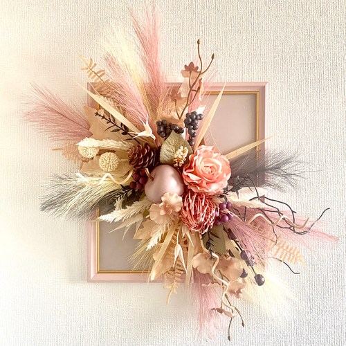 ☆お部屋飾り☆ピンクのアンティーク風フラワーアレンジメント