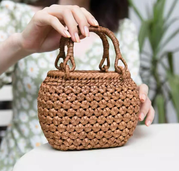 山葡萄 蔓 バック かご 籠 職人の手作り 着服 山葡萄 かごバッグ 山葡萄 蔓 バック かご 籠 職人の手作り 着服 山葡萄 かごバッグ