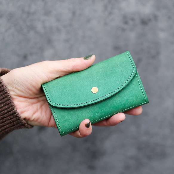 送料無料 AURAMU お財布 キーケース カードケース イタリアンスクラッチ・オイルレザー LUIGI セージ キーケース VINCENT  CRAFTED 通販 17167661｜Creema(クリーマ) [AURAMU] 日本製 イタリアン レザー キーケース カードケース 薄型 スマートキー対応 メンズ レディース 本革 MARGO