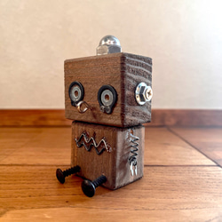 世界に一つだけのN ROBO/手作りロボット/木製ロボット/廃材/飾り/置物/インダストリアル/アンティーク/木工/人形 2枚目の画像