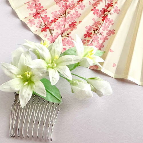 コトコト。配色パターンご確認画像。つまみ細工 髪飾り 滑り止め コトコト様 専用。配色パターンご確認画像。つまみ細工 髪飾り 滑り