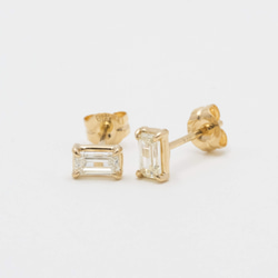 Emerald cut diamond スタッドピアス gold 2枚目の画像