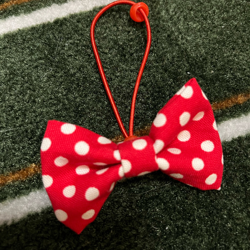 BABY 2つリボンカチューシャ　えんじ　赤　ドット　水玉 赤白ドット柄リボン2個セット キッズ ヘアゴム EN branding 通販