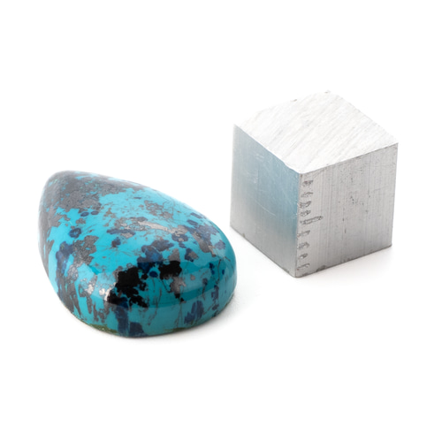 鮮やかなブルーと黒の躍動】クリソコラ 18.85ct 天然石 まるむ