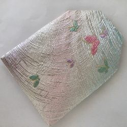 袋帯　結婚式バッグ　数寄屋袋　フォーマル　リサイクル正絹袋帯　蝶　リメイク767 3枚目の画像