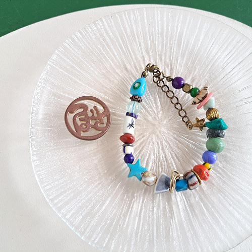 カラフルビーズのブレスレット ブレスレット Tsubasa KATOU 通販