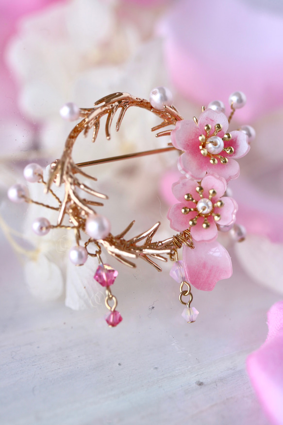 櫻花和珍珠胸針正式 第13張的照片