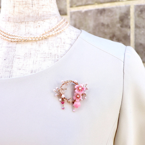 SERENA 桜デザイン ブローチ　シルバー　パール　ルビー　未使用　タグ付き SERENA 桜デザイン ブローチ シルバー パール ルビー 未使用 タグ付き