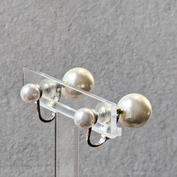 「ＳＵＺＵＮＥ」W pearl earrings. 4枚目の画像
