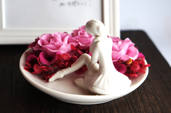 プリザーブドフラワー記念日・誕生日祝・退職祝・バレリーナ 