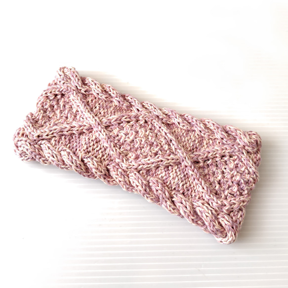 【Creema限定・一点物】オールシーズンで使えるアラン模様ニットターバン・ピンク系のミックス糸で編みました・手編み 2枚目の画像