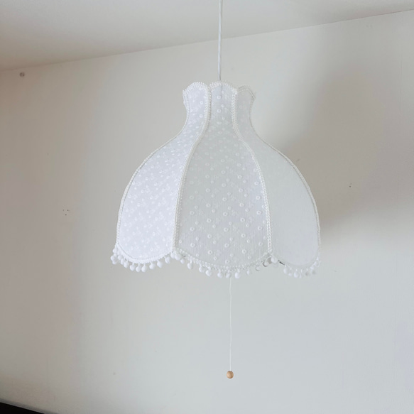 すずらんペンダントライト ナチュラル　天井照明 シーリングライト LED照明 シンプル 北欧 寝室 子供部屋 3枚目の画像