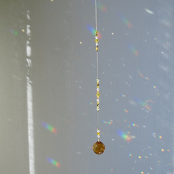 トパーズ　黄金の煌めき　スワロフスキーサンキャッチャークリスタル　ゴールド×イエロー  サンキャッチャー　20mm 13枚目の画像