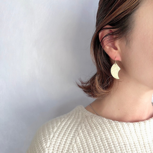 〝雨月〟真鍮アクセサリー 2枚目の画像