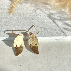 〝光彩〟真鍮アクセサリー 1枚目の画像