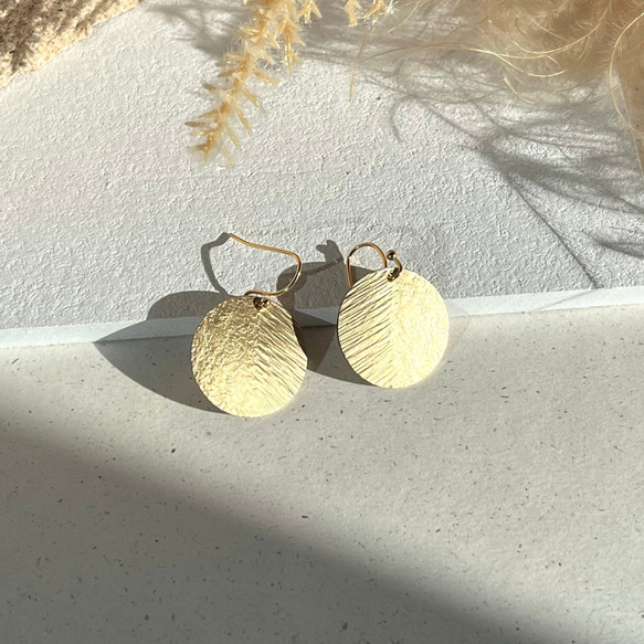 〝薄日〟真鍮アクセサリー 1枚目の画像