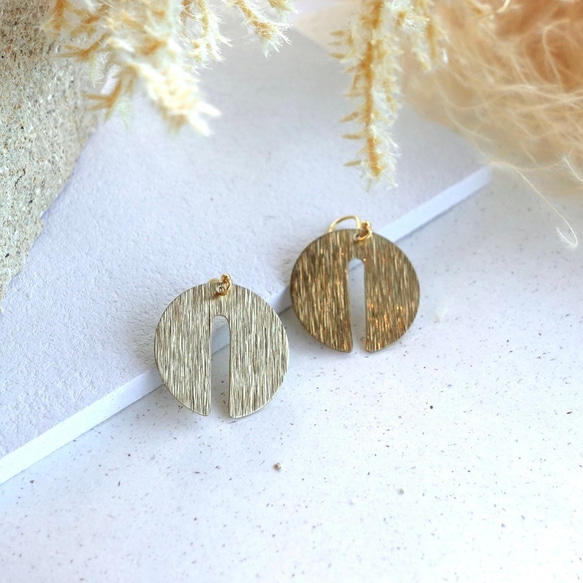 〝日影〟真鍮アクセサリー 4枚目の画像