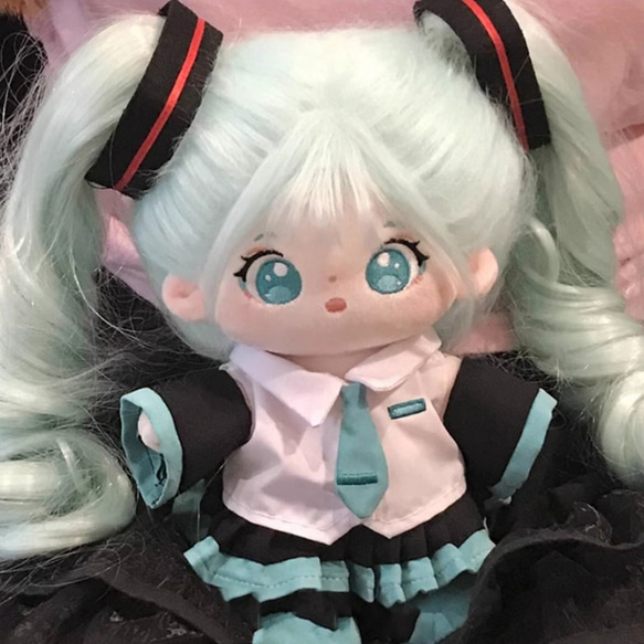 ぬいぐるみ ピンク髪 緑目 三角模様 Amazon.co.jp: 《20cm》 な 可愛い着せ替えぬいぐるみ《赤髪緑目