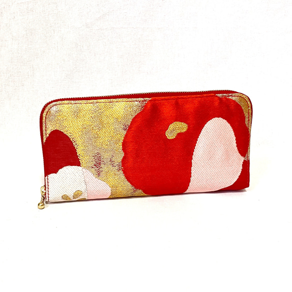 【大容量】obi長財布　「赤×椿」　帯/シルク/ファスナー 3枚目の画像