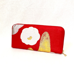 【大容量】obi長財布　「赤×椿」　帯/シルク/ファスナー 5枚目の画像