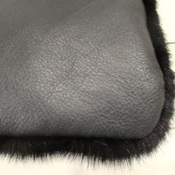 genuine fur リアルミンクファー サコッシュ or スマホホルダー 4枚目の画像