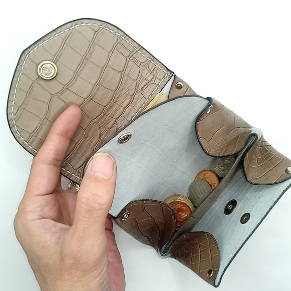 本革 レザー ミニ ウォレット ワニ革 クロコ 爬虫類 牛革 型押し グレー コンパクト ミニ財布 3枚目の画像