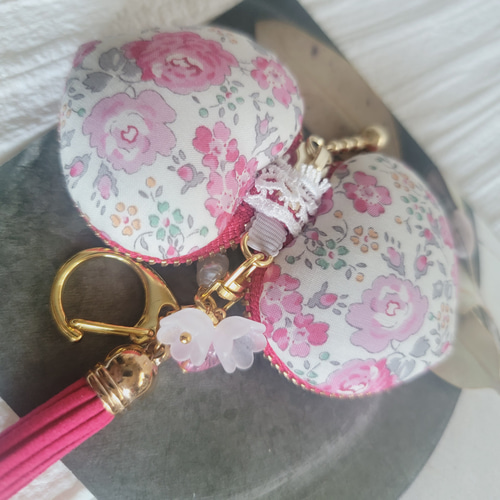 マカロン「ハート」ポーチのストラップ (リバティ フェリシテ ピンク