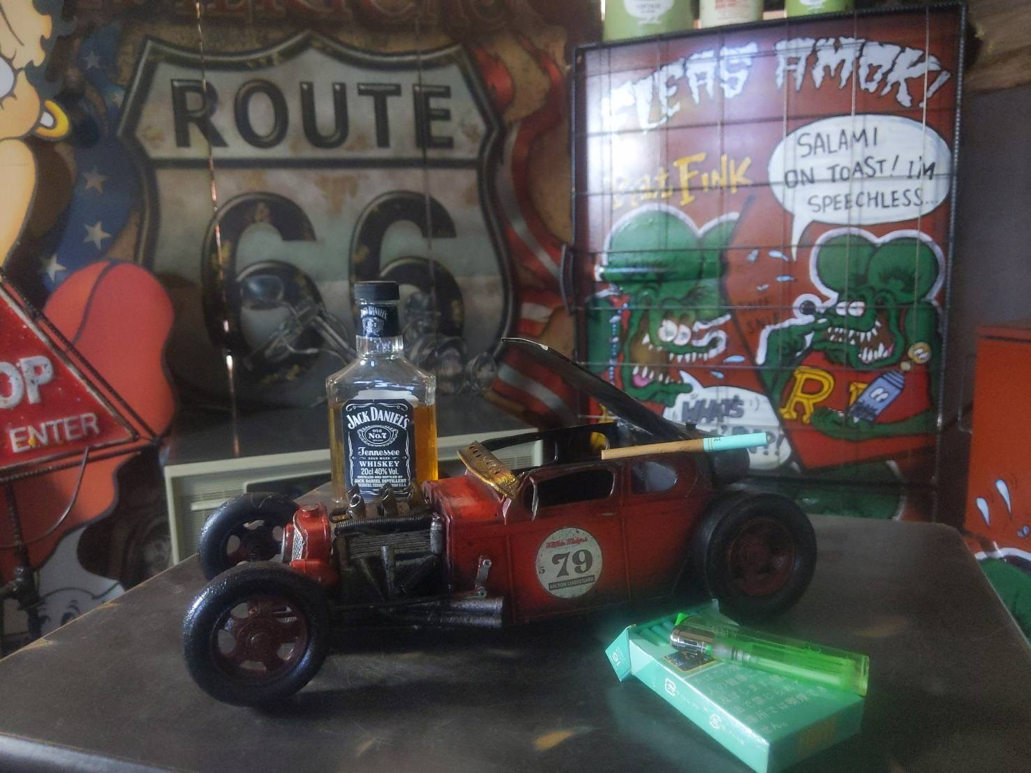 アメリカン雑貨  ホットロッドカー  灰皿  小物入れ  シークレットボックス  #車屋  #バイク屋  #アシュトレイ