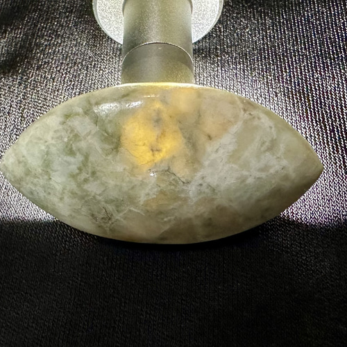 {整理番号:BJ017}翡翠両面彫刻福寿ペンダント手編みネックレス(鑑定書付) 整理番号:BJ017}翡翠両面彫刻福寿ペンダント手編みネックレス(鑑定書付)