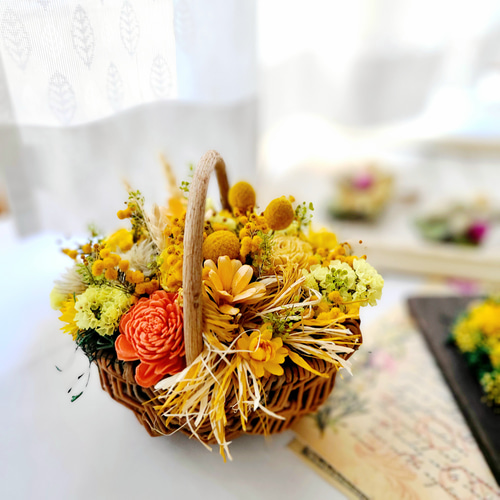 フラワーアレンジメント    ハンドメイド フラワーアレンジメント ハンドメイド 紫陽花 ラナンキュラス