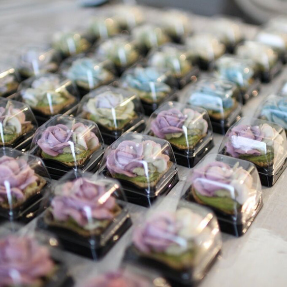 (風呂敷ラッピング)あんフラワークッキー(全部バラ)9個入り お歳暮 あんこのお花！ 8枚目の画像