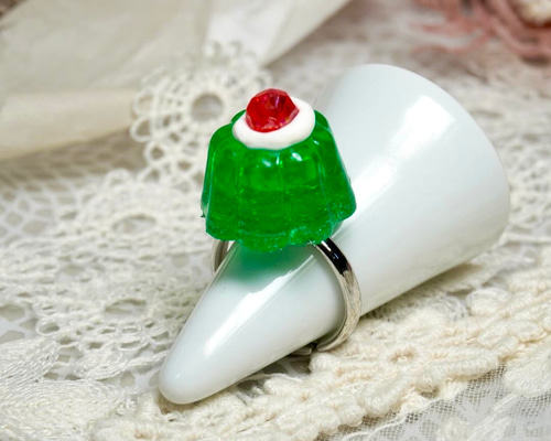 訳あり☆おもちゃメロンゼリーの指輪/フリーサイズ 指輪・リング cafe